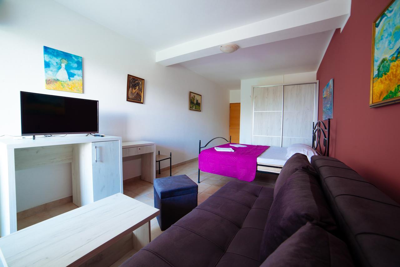 Apartments Art Ulcinj Exterior photo