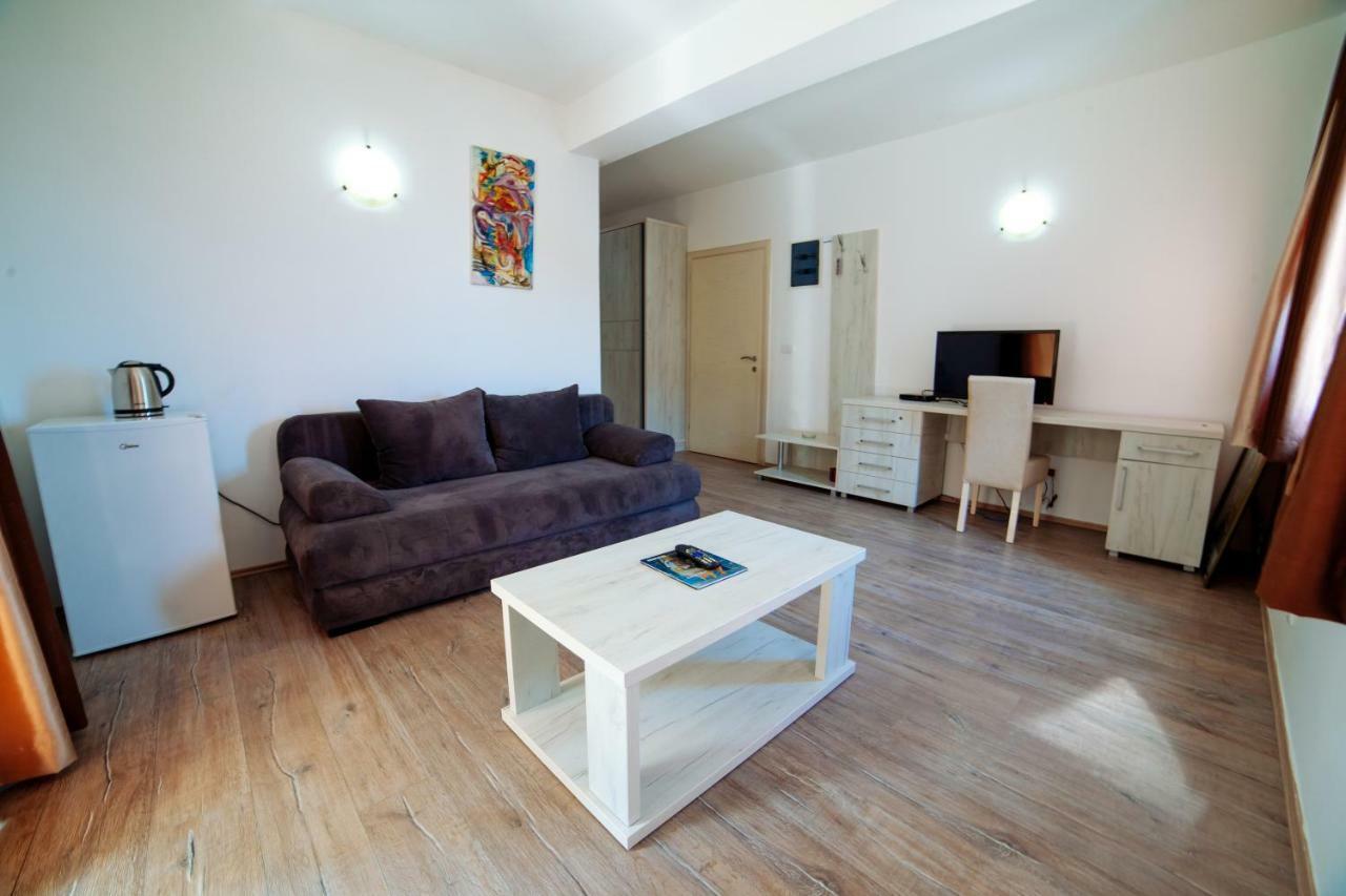 Apartments Art Ulcinj Exterior photo